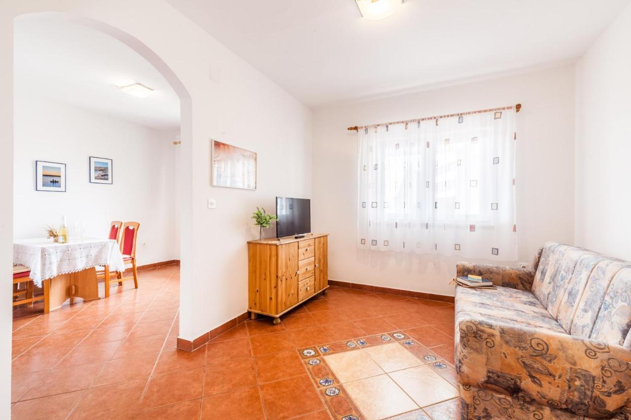 Ferienhaus Rajka Kustići Kültér fotó
