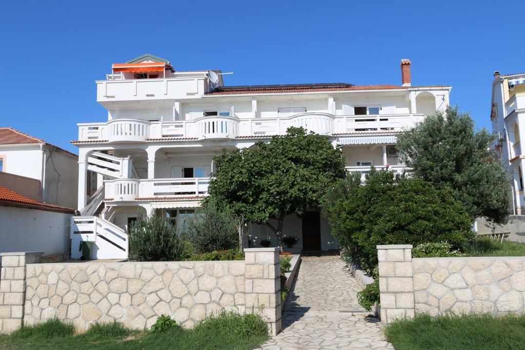 Ferienhaus Rajka Kustići Kültér fotó